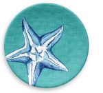 Dezertný tanierik z výnimočnej kolekcie Coastal s motívom morskej hviezdice. Vyrobené y nerozbitného melamínu, ktorý vyzerá ako keramika.